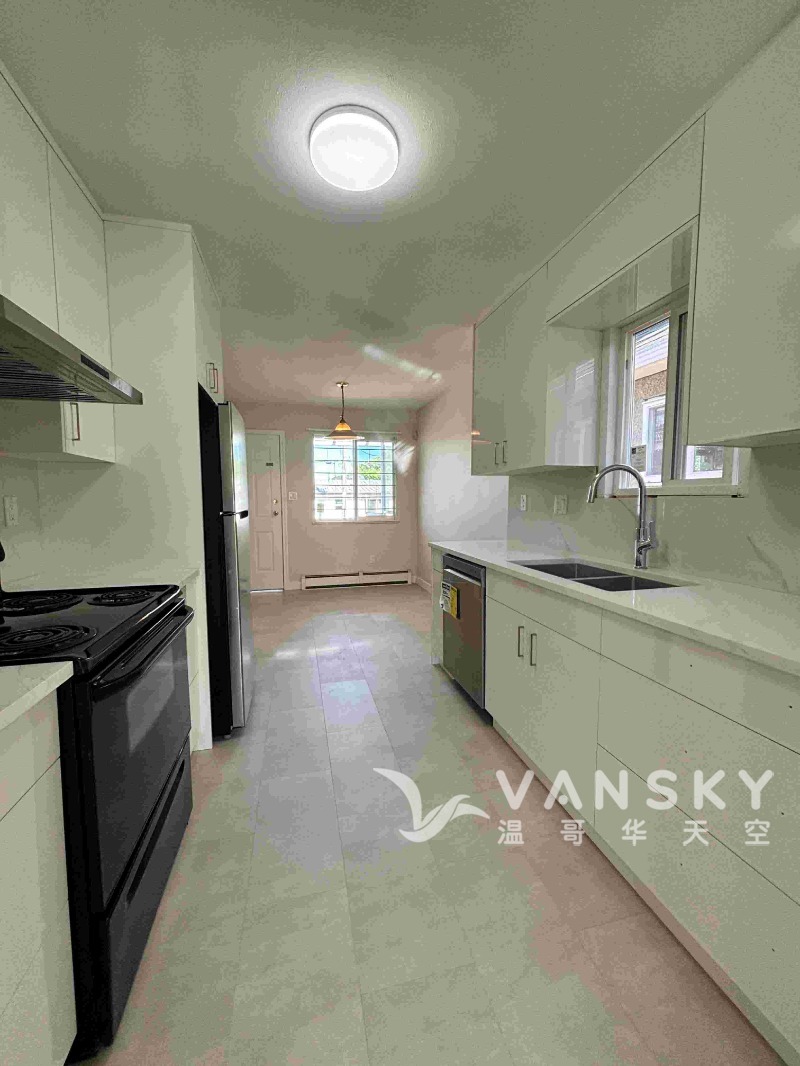 260628065303_14. Kitchen.JPG